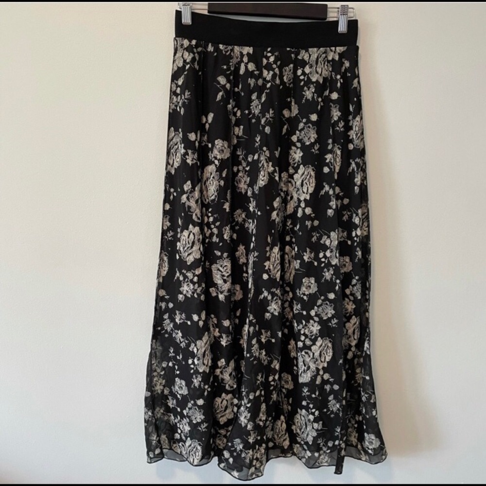 Lapis Floral Flowy Maxi Skirt